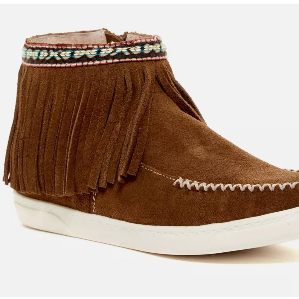 NEW MINNETONKA SUEDE BOOTIES FRINGE DETAIL WOMENS SIZES